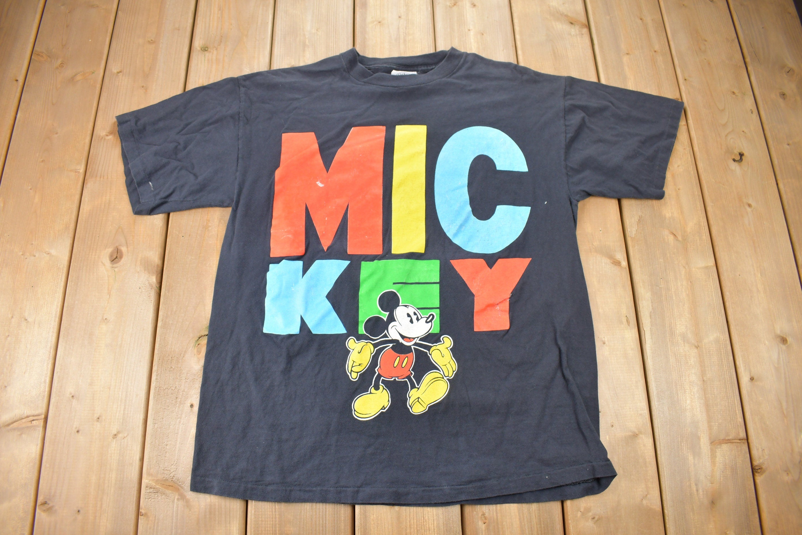 Vintage 1990s Mickey & Co Mickey Mouse Graphic T-Shirt