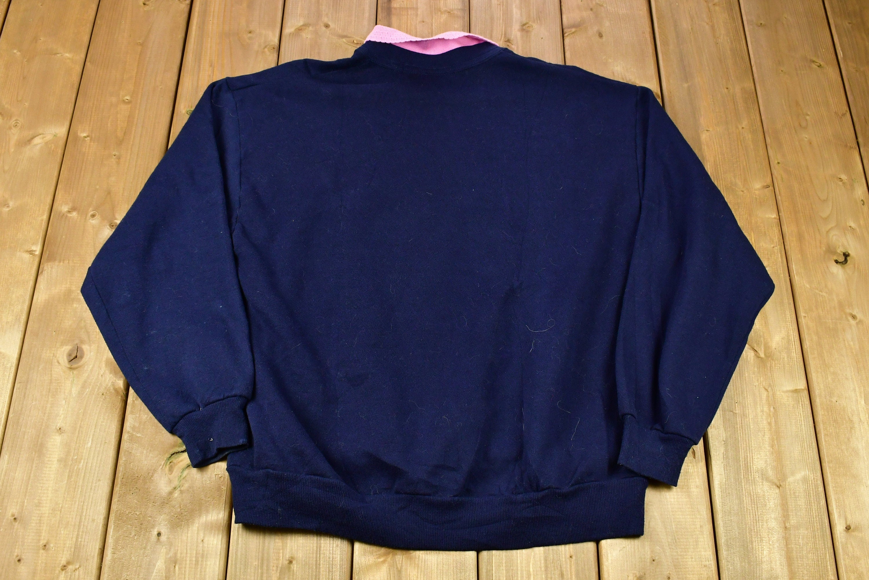Vintage 1980s Floral Hearts Embroidered Cute Collared Crewneck