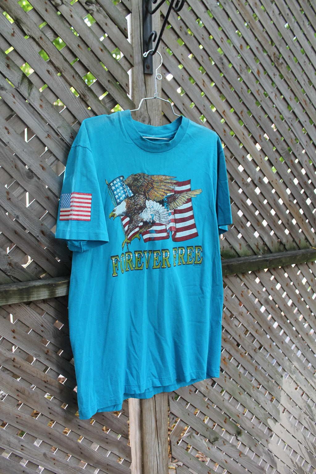 Vintage 1999 Forever Free American Pride Eagle Theme T-shirt