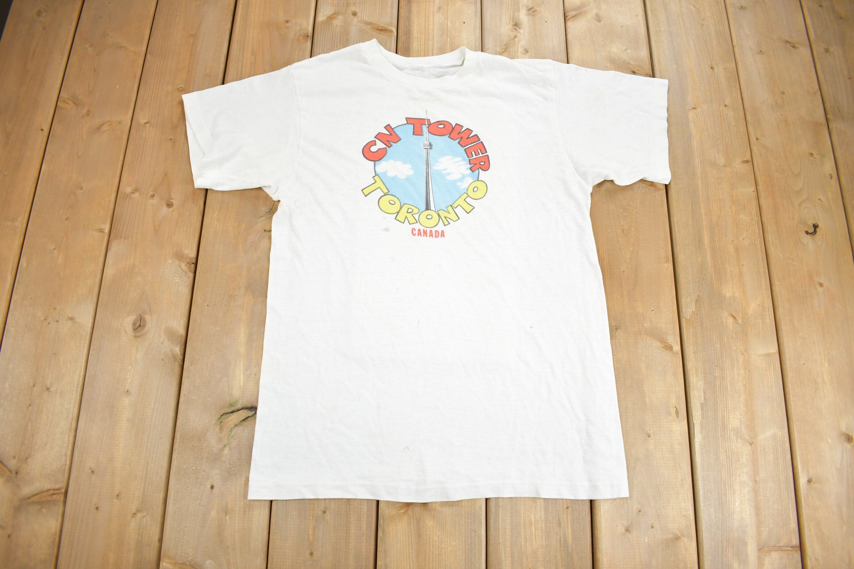 Vintage 1980s Toronto Canada CN Tower Souvenir T Shirt