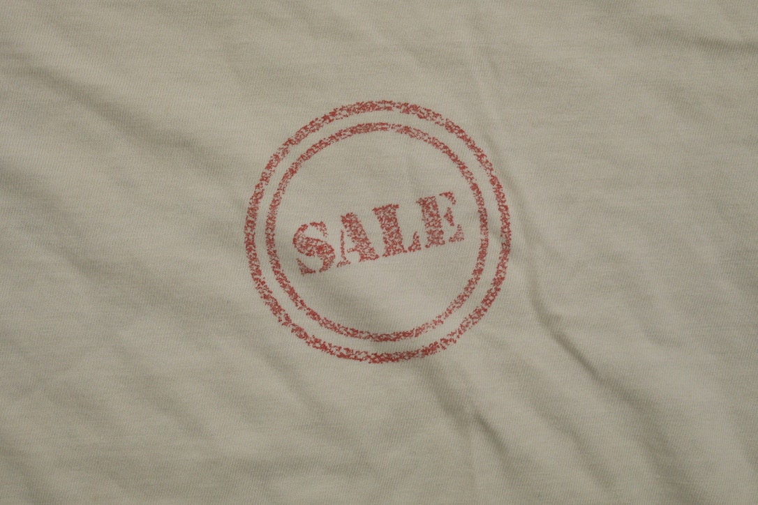 Vintage 1990s Tristan & Iseut America Graphic T-Shirt  Streetwear  Single Stitch  90s Graphic Tee  Sale Shirt