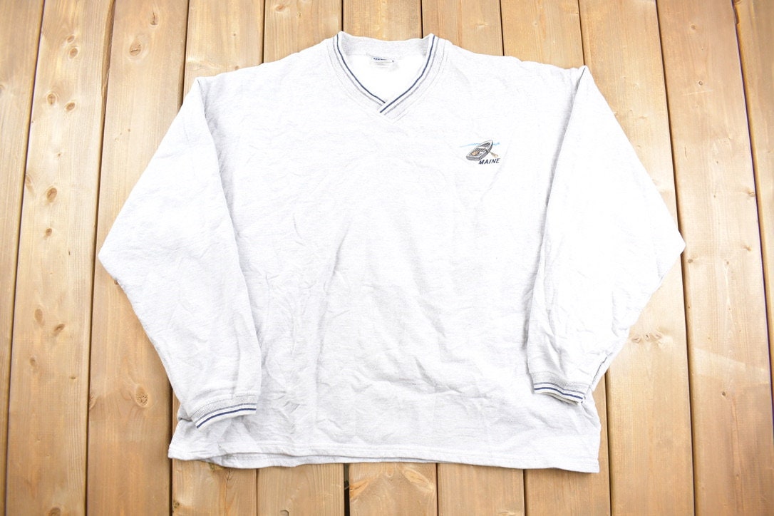 Vintage 1990 Maine Embroidered Crewneck