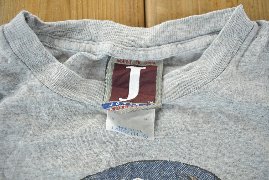 Vintage 1990s Looney Tunes Minnesota Twins MLB Cartoon Promo T-Shirt