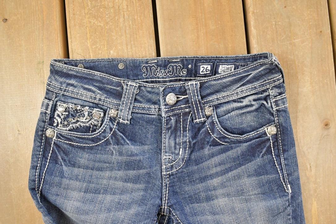 Vintage Deadstock Y2K Miss Me Bedazzled Low Rise Jeans Women's Size 26x31