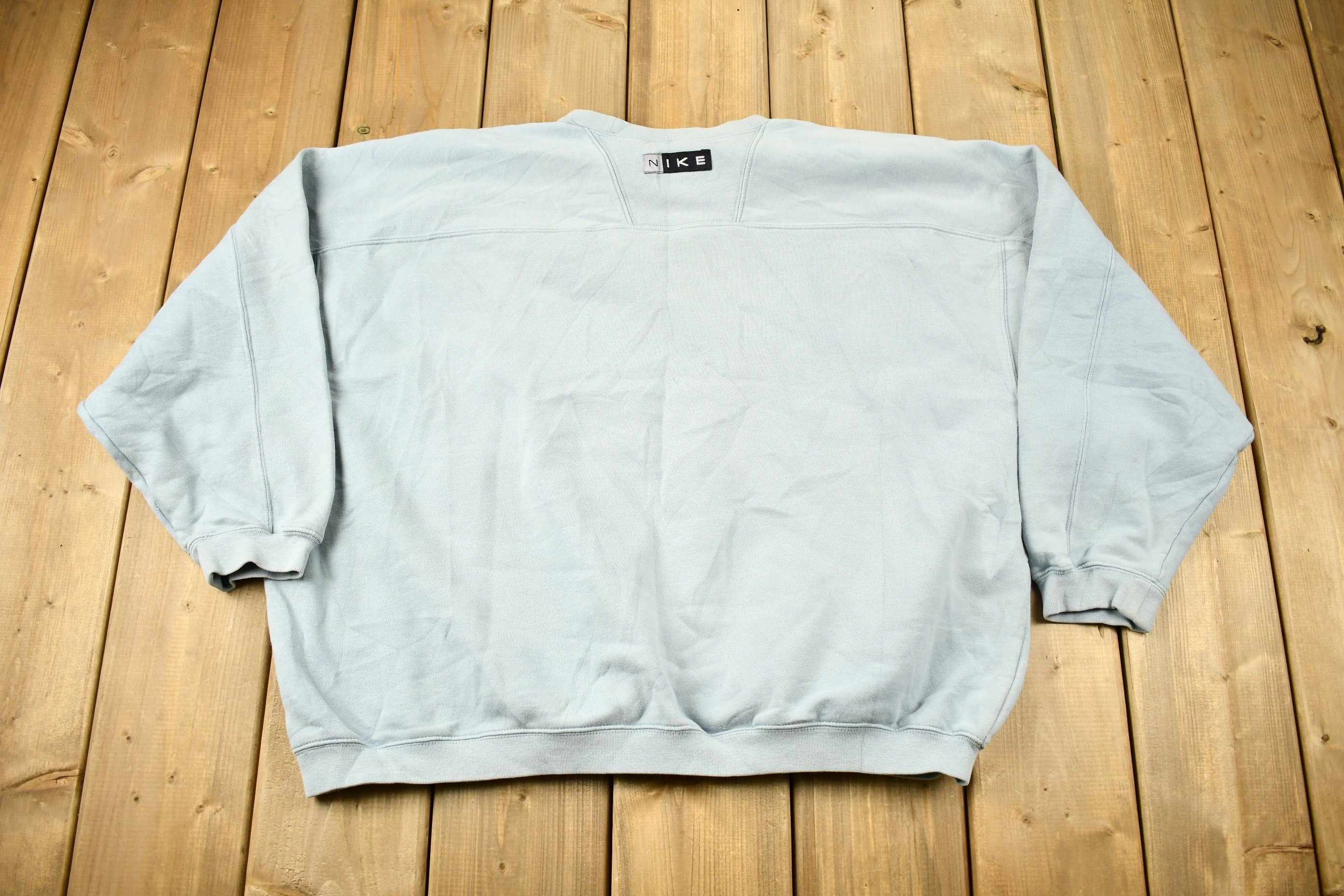 Vintage 1990s Nike Embroidered Logo Youth Size Crewneck Sweatshirt