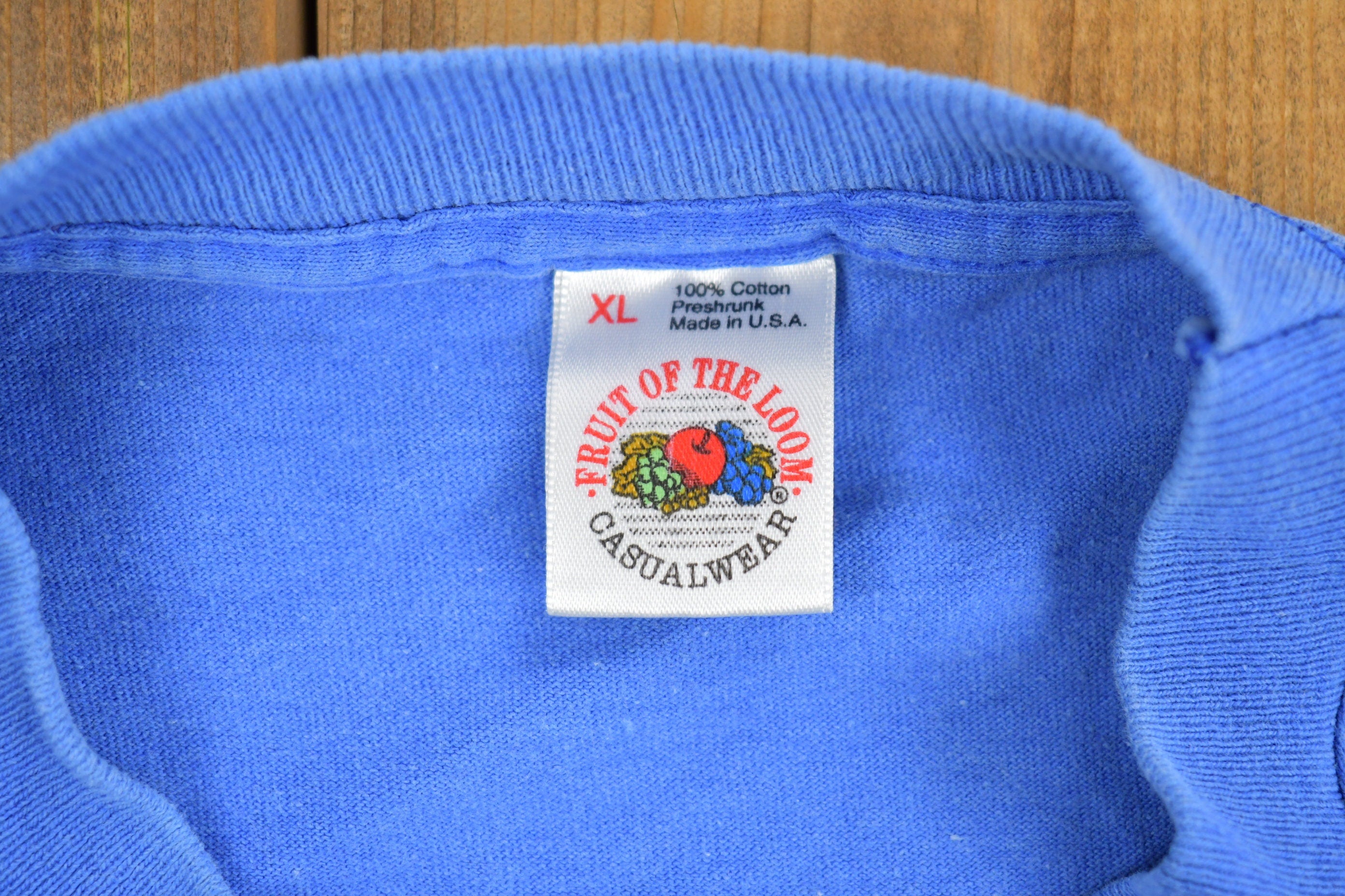 Vintage 1990s Blue Fruit of the Loom Blank Pocket T-Shirt