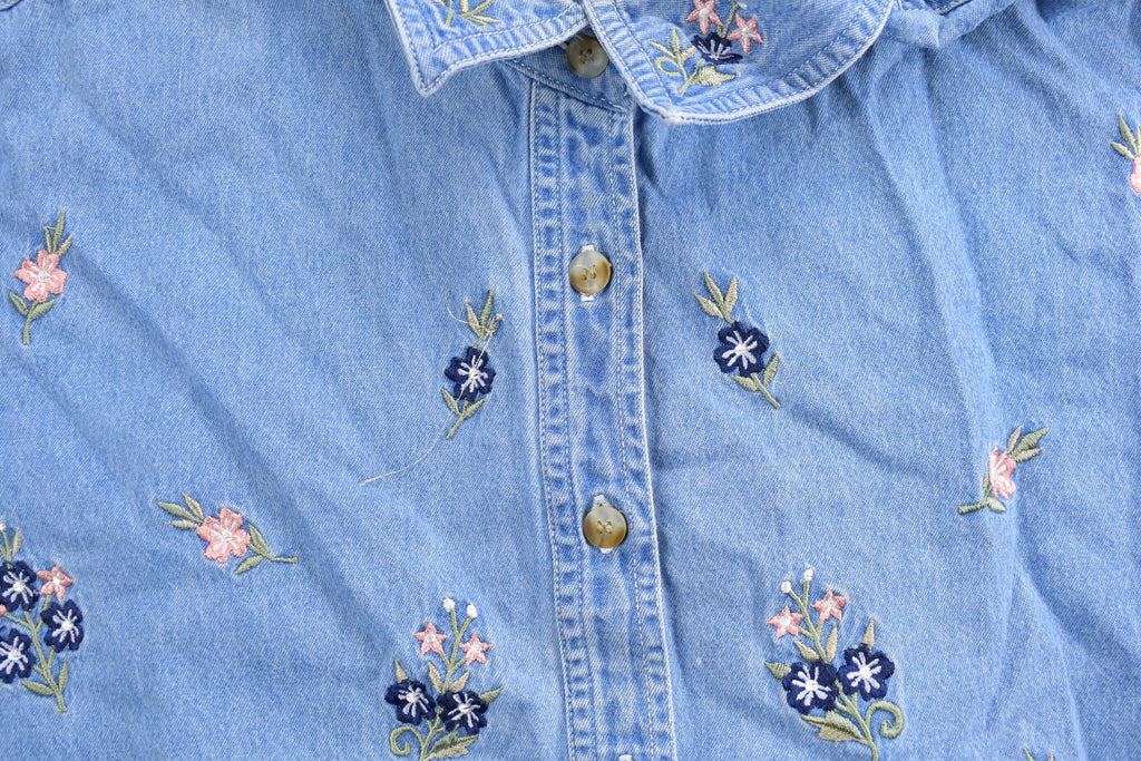Vintage 1990s Just My Size Denim Embroidered Button Up Shirt