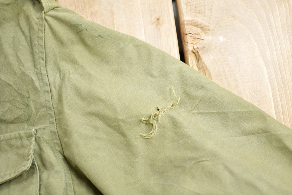 Vintage 1976 Military Army Sateen Field Jacket