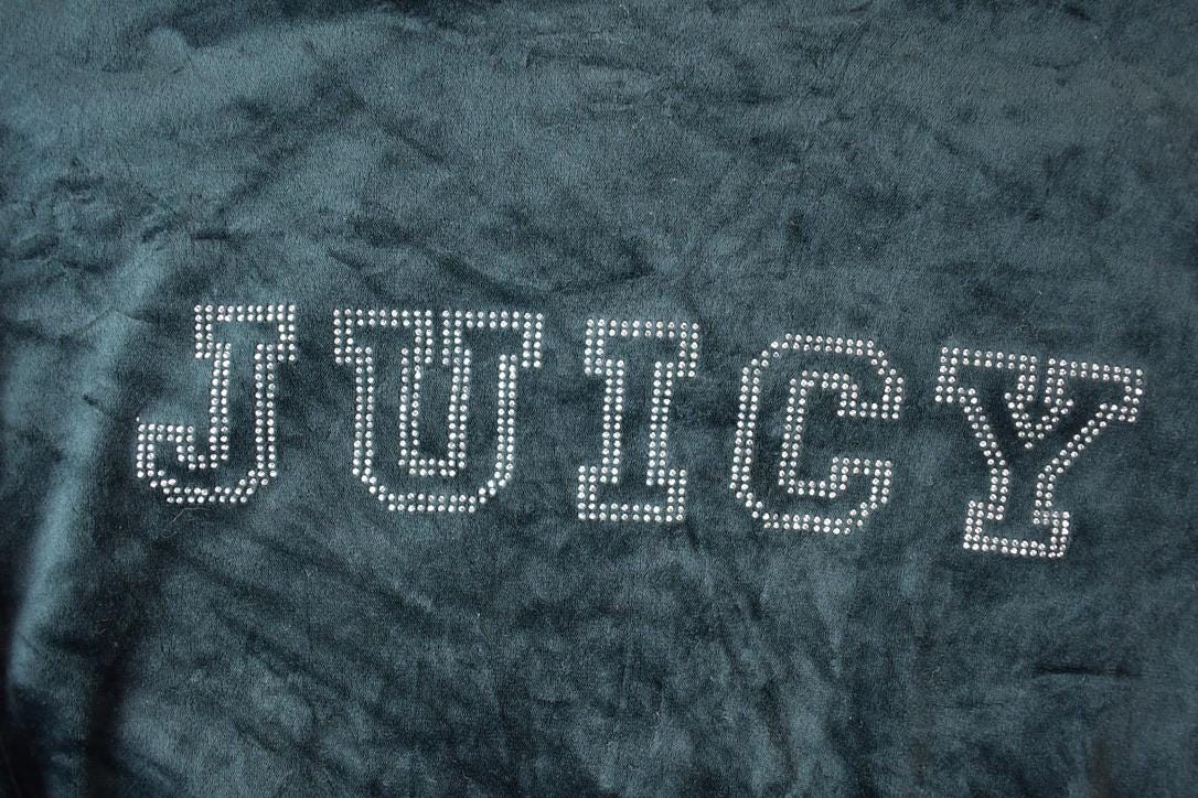 Vintage Y2K Juicy Couture Velour Crewneck Sweatshirt