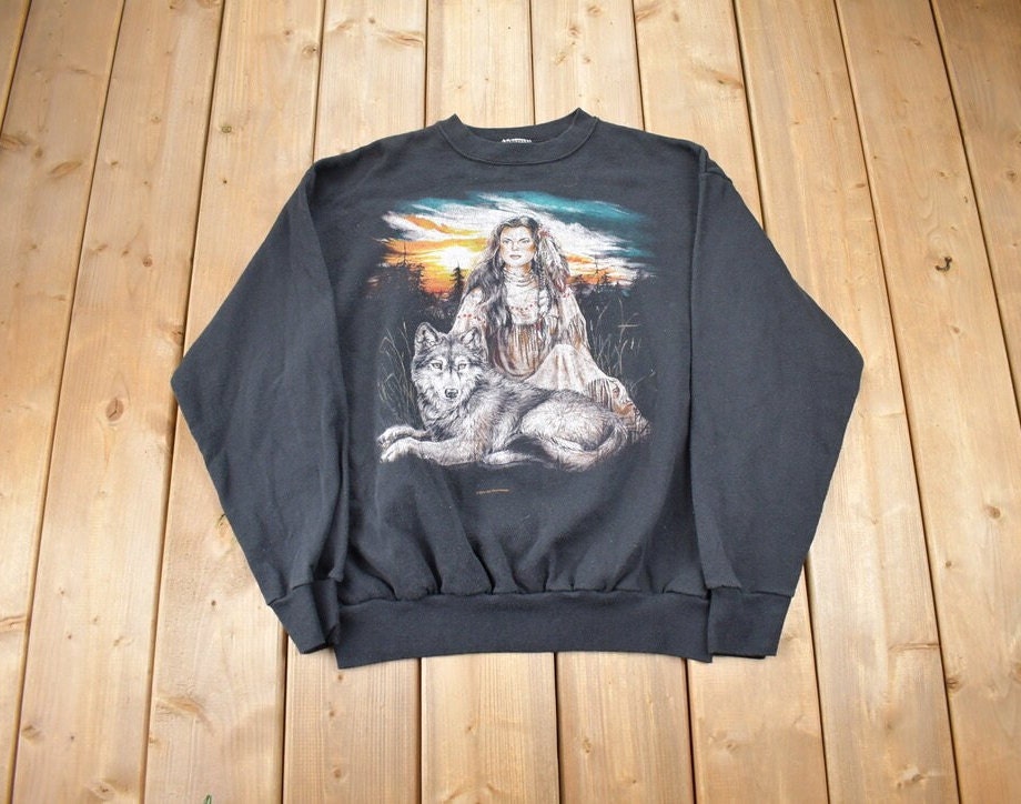 Vintage 1990s Native American Woman Wolf Crewneck / 90s Crewneck / Souvenir Sweater / Travel And Vacation / Majestic Wolf Sweater