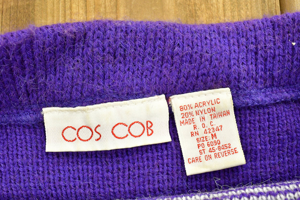 Vintage 90's Deer Graphic Knitted Sweater