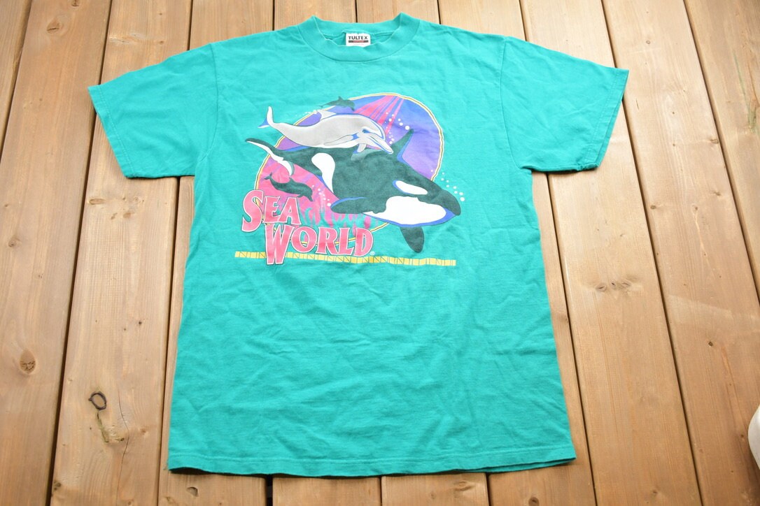 Vintage 1990s Sea World T-Shirt
