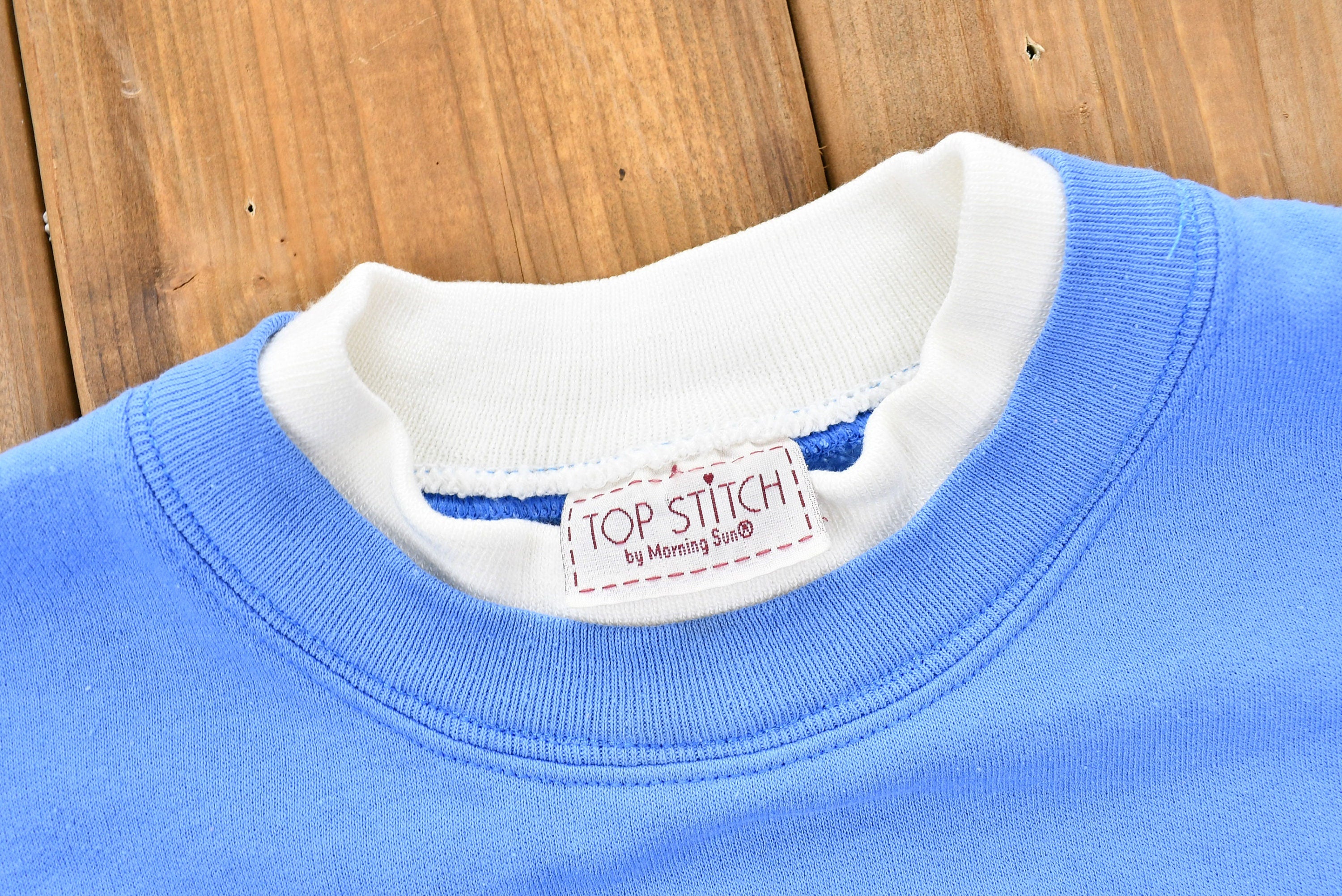 Vintage 1990s Butterfly Embroidered Crewneck