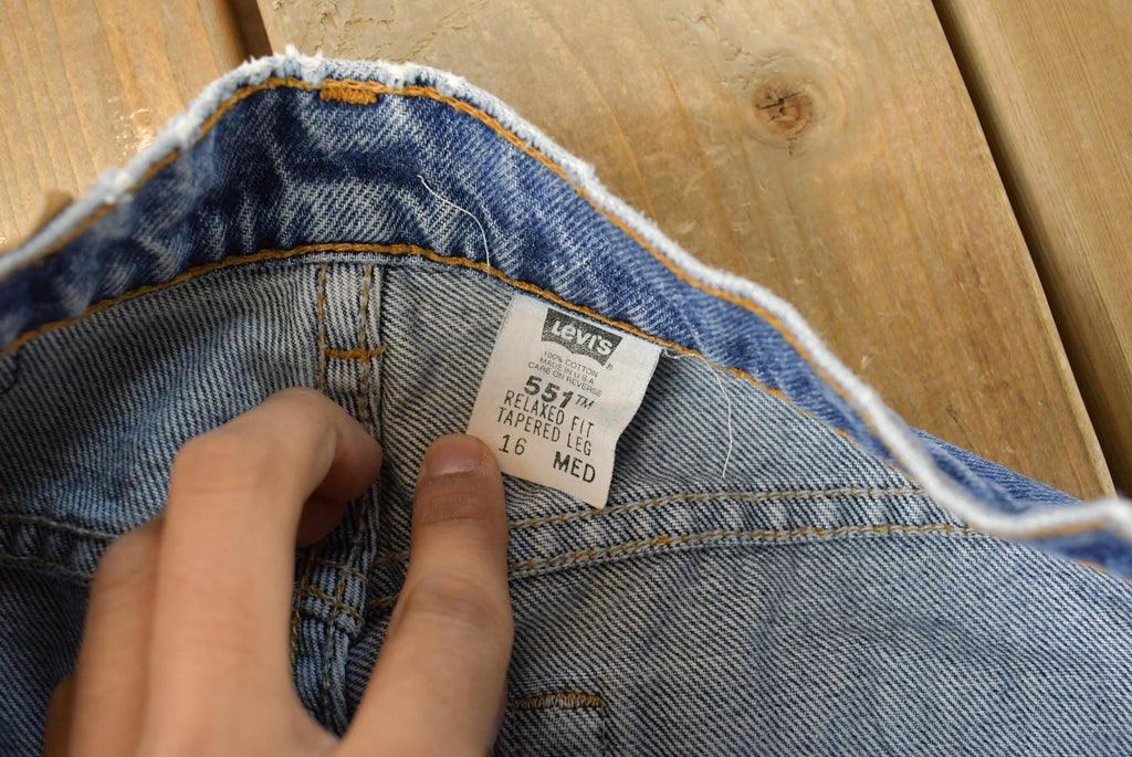 Vintage 1990s Levi's 551 Relaxed Tapered Fit Denim Jeans Women's 33 x 30 / Distressed Jeans / Made in USA