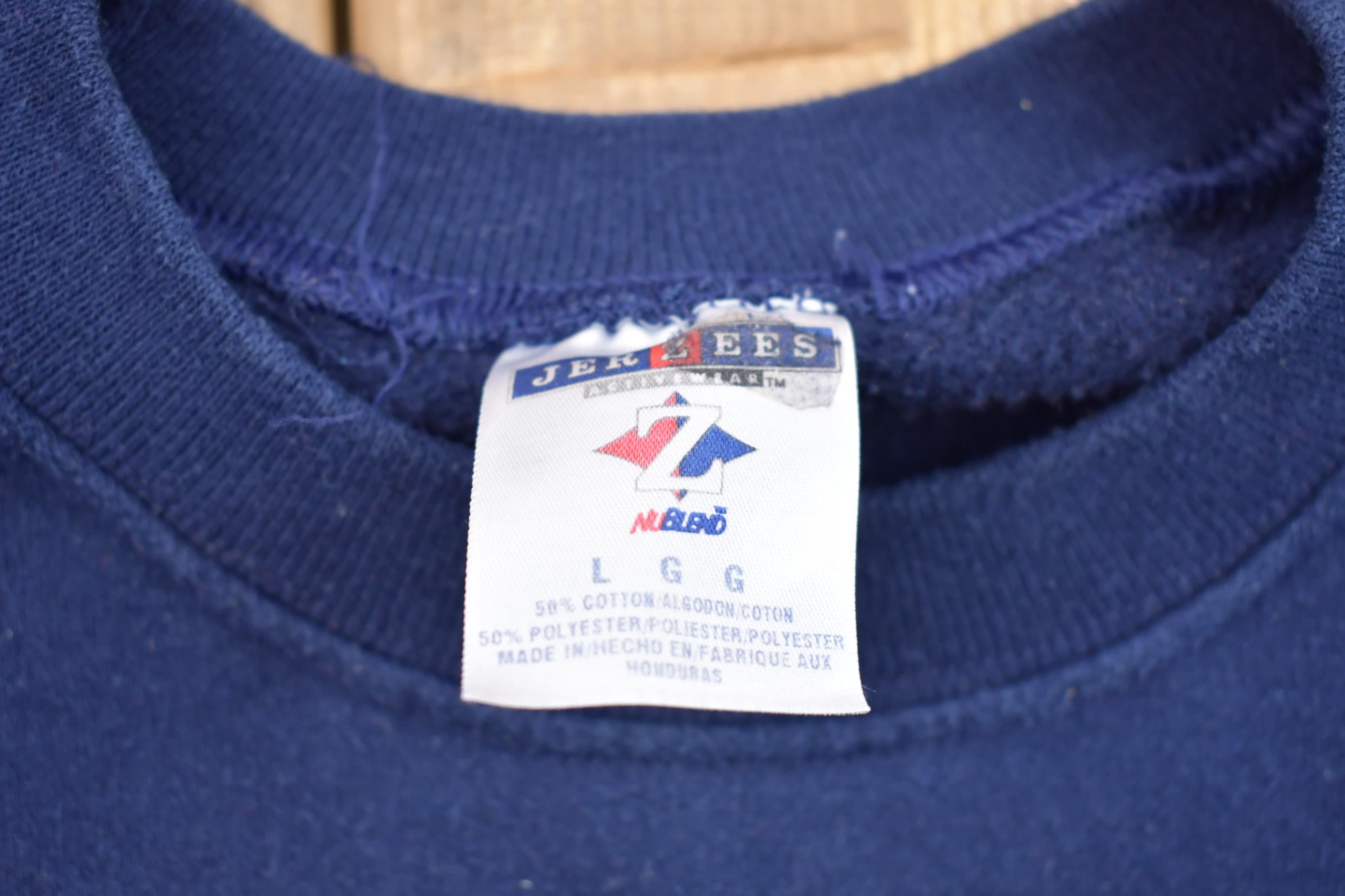 Vintage 1990s Presque Isles Wildcats Crewneck Sweatshirt