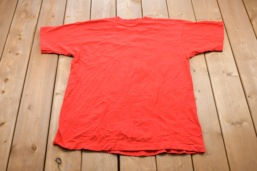 Vintage 1990s Mickey Mouse Graphic T-Shirt