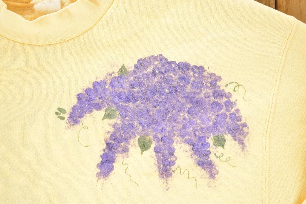 Vintage 1990s Wine Grapes Cute Crewneck Sweatshirt Women's L