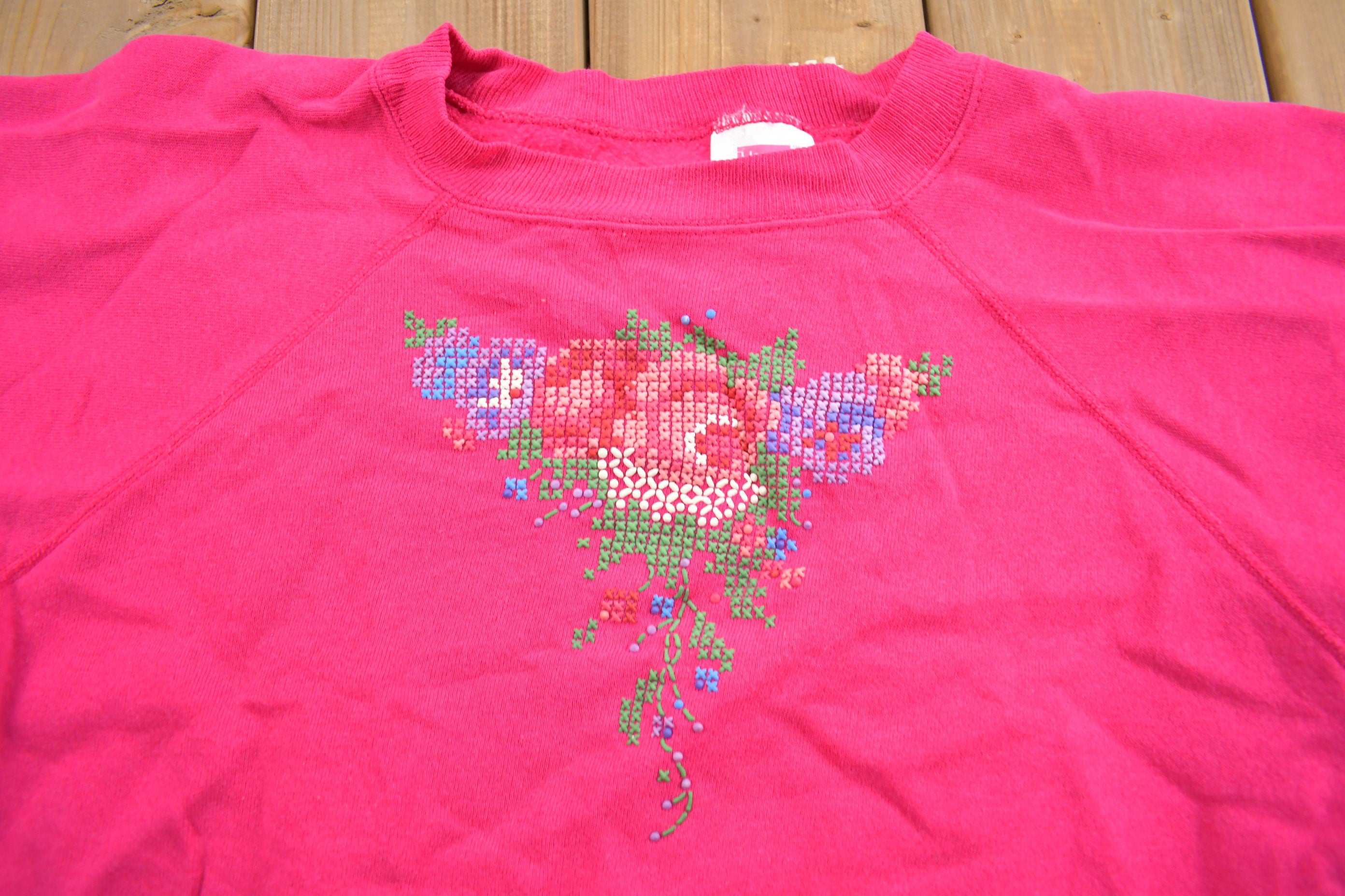 Vintage 1990s Cute Floral Theme Puff Print Crewneck Sweater