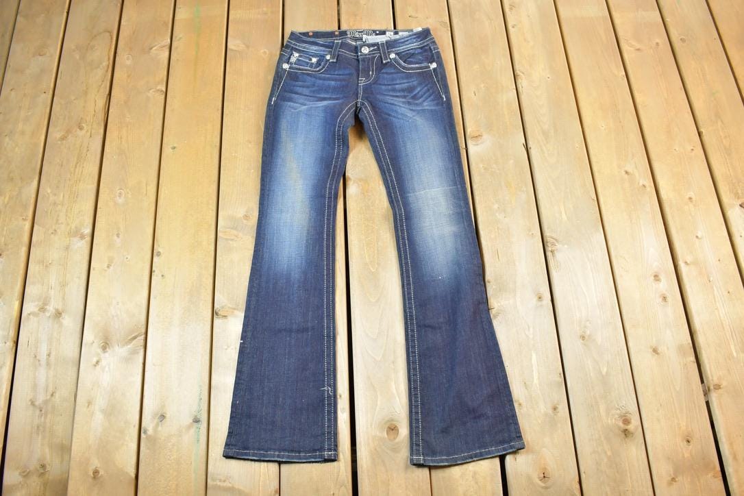 Vintage Y2K Miss Me Bedazzled Low Rise Jeans Size 26x31