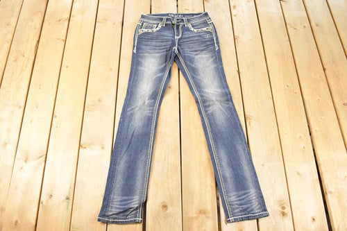 Vintage Deadstock Y2K Grace In LA Bedazzled Bootcut Low Rise Jeans Women's Size 27 x 32 / 2000's Embroidered Contrast Stitched Denim