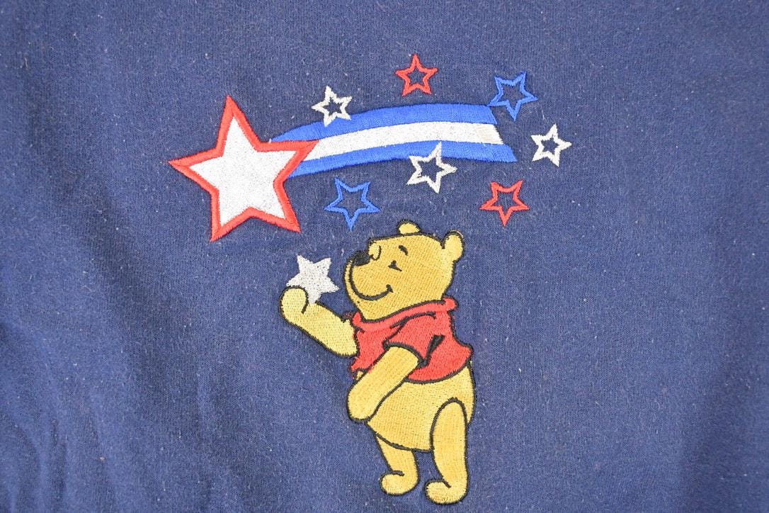 Vintage 1990s Winnie The Pooh Embroidered Double Collar Disney Crew Neck Sweater Men's L