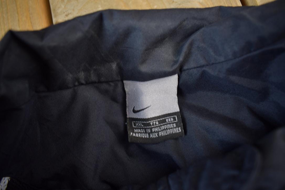 Vintage Y2K Nike Mini Swoosh Zip Up Windbreaker Jacket