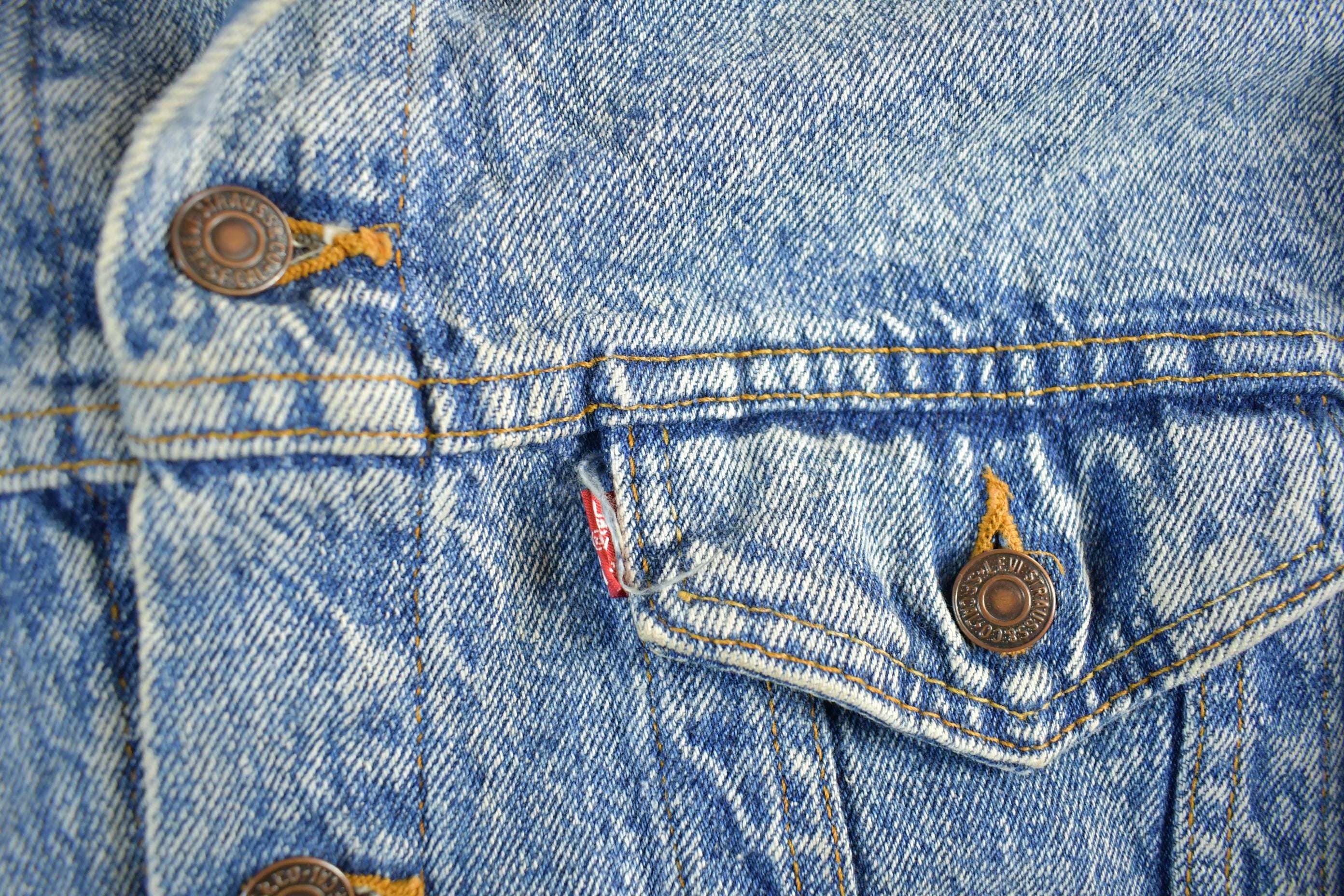 Vintage 1980s Levis Denim Trucker Jean Jacket Men's Medium