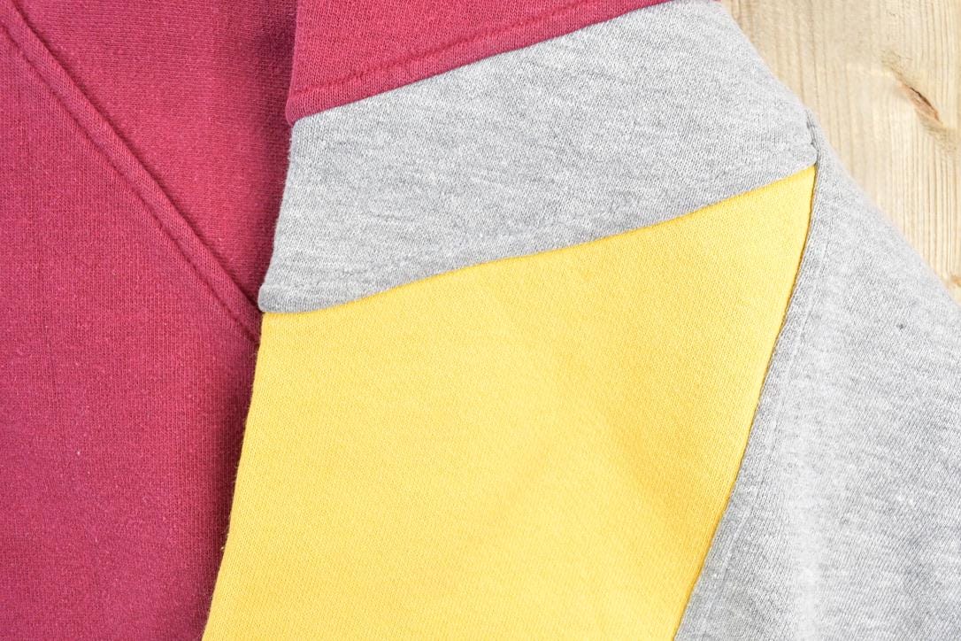 Vintage 1990s Galt Sand Iowa State University Collegiate Crewneck