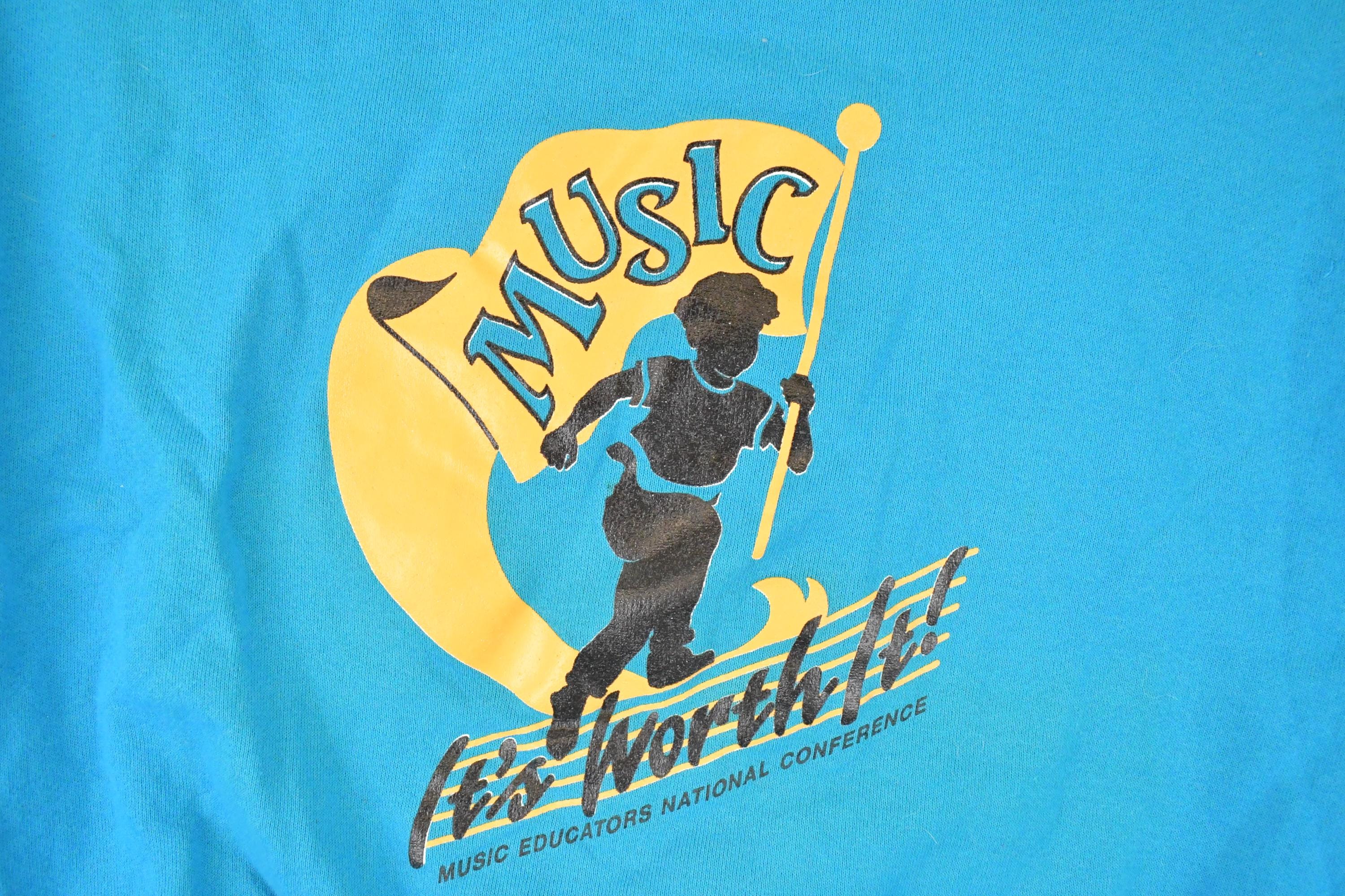 Vintage 1990s Music It's Worth it Graphic Print Crewneck Sweatshirt Men's L