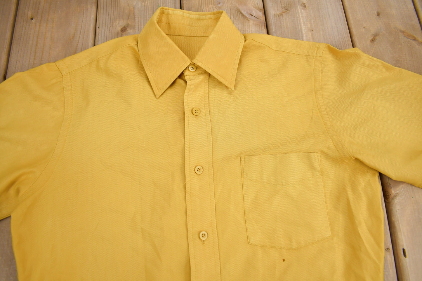 Vintage 1970s Blank Yellow Button Up Shirt / 1970s Button Up / True Vintage / Blank Shirt / Short Sleeve / Formal Shirt