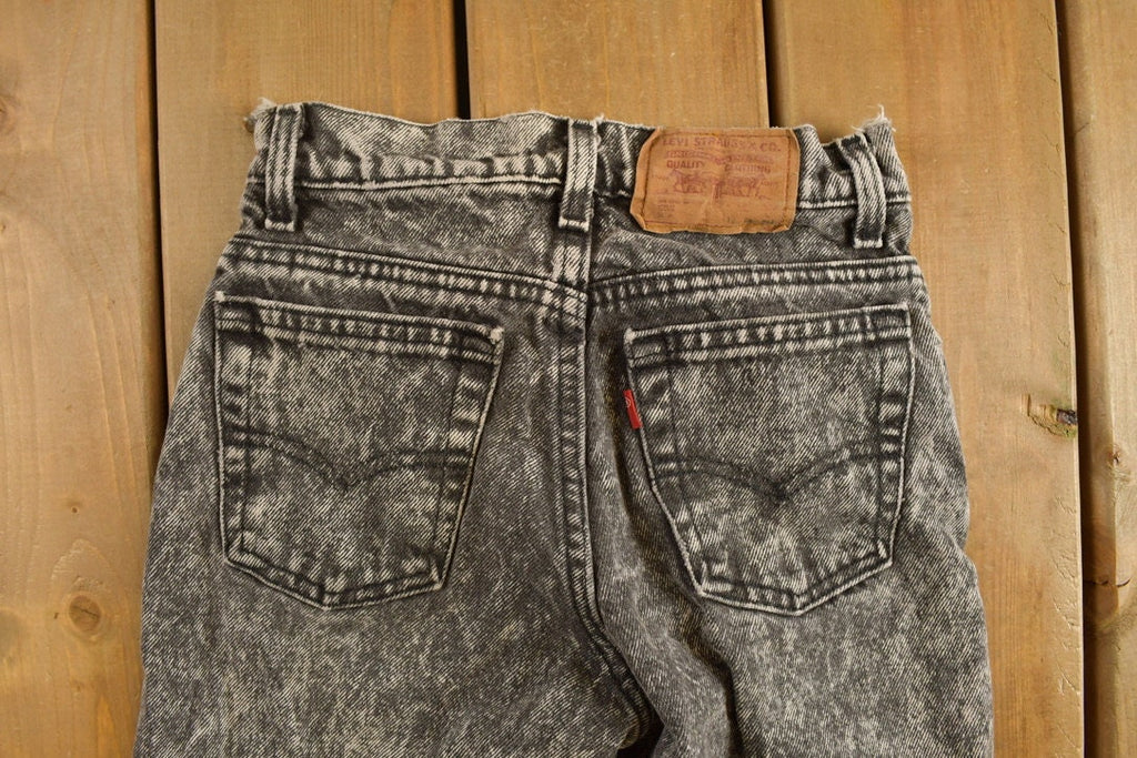 Vintage 1990s Youth Levi's 505 Acid Wash Red Tab Jeans Size 23 x 25.5