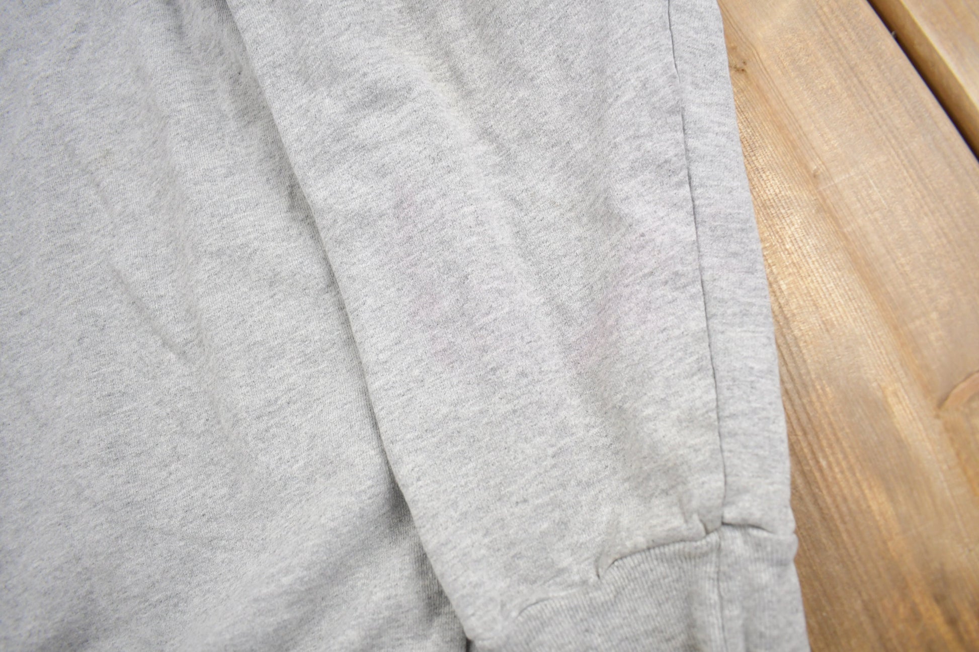 Vintage 1990s Blank Grey Crewneck Sweatshirt