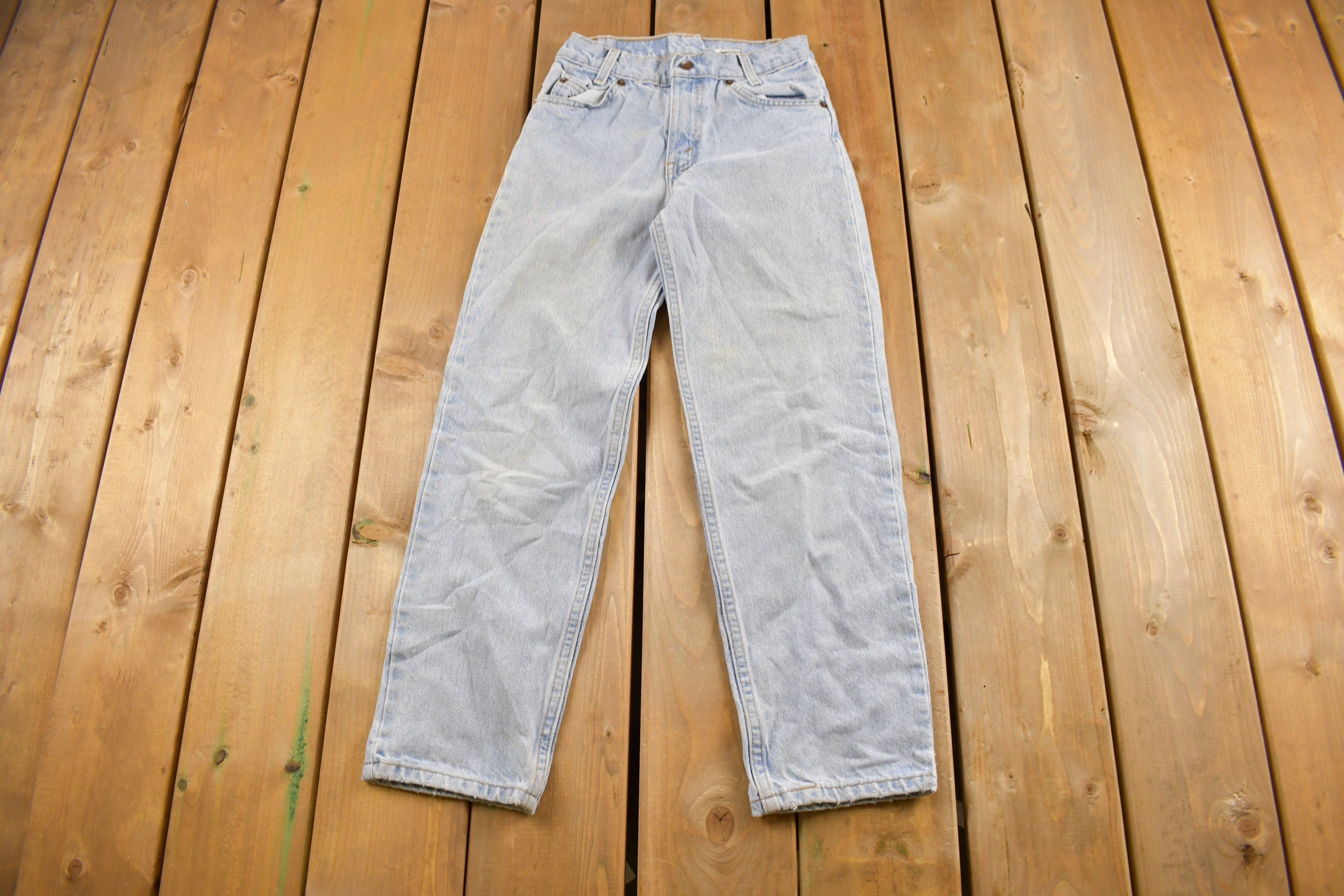 Vintage 1990s Levi's 550 Light Wash Denim Women's Jeans Size 24 x 24