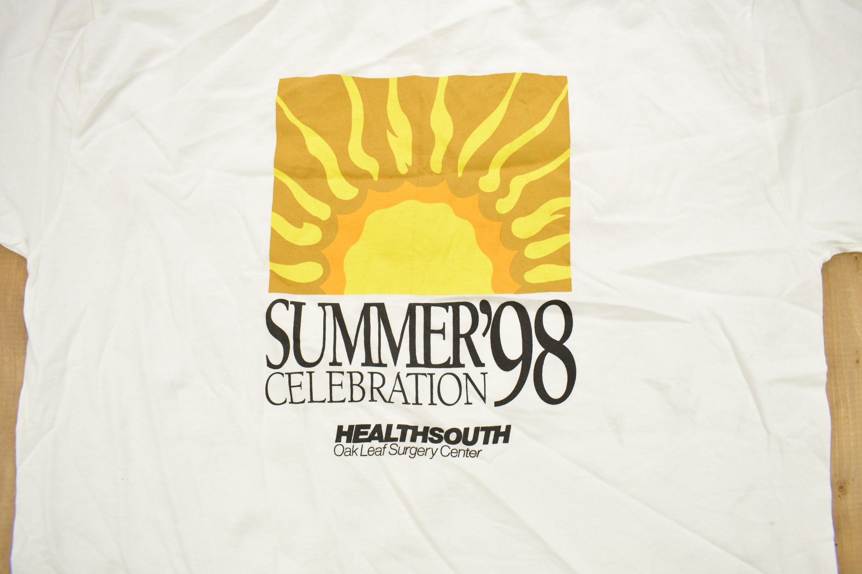 Vintage 1998 Oak Leaf Surgery Health South Center Summer Celebration Graphic T Shirt
