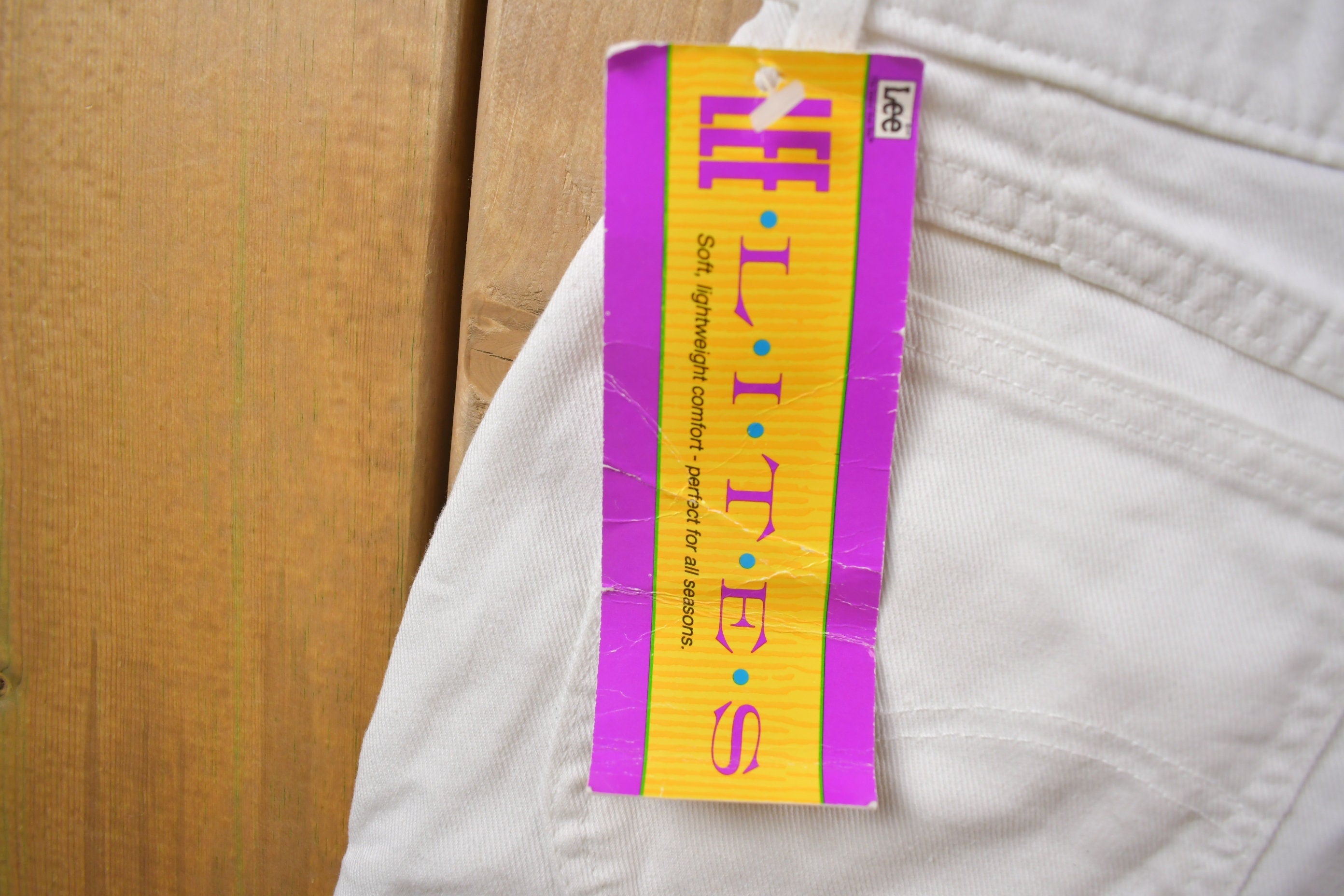 Vintage 1990s Lee Lites White Denim Women's Jeans Size 28 x 28