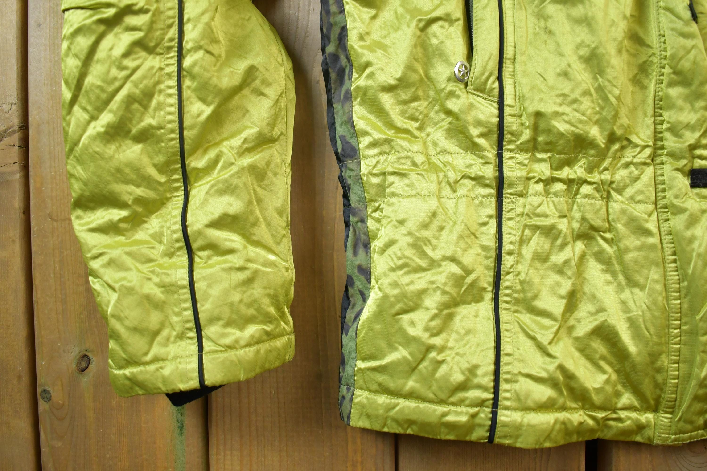 Vintage 1990s Green Leopard Print Ski Puffer Jacket