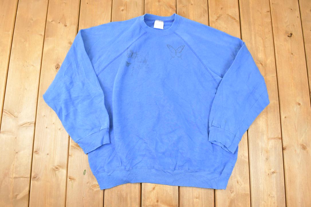 Vintage 1990s Faded Butterfly Graphic Print Crewneck Sweatshirt Womens XXL