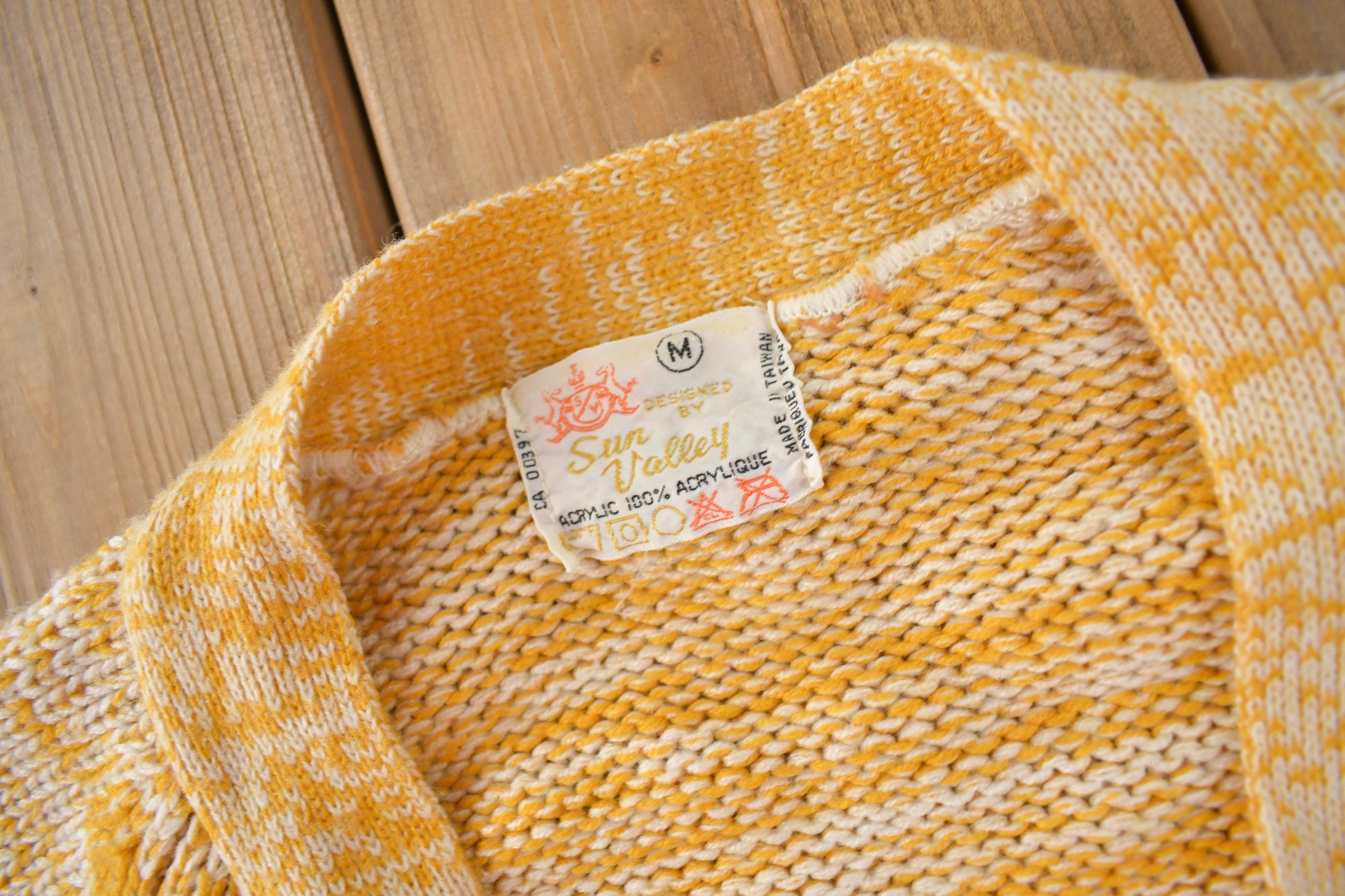 Vintage 1960s Sun Valley Collegiate Style Knit Cardigan Sweater Size Small