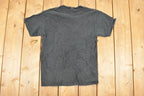 Vintage 1990s Alaska Raptor Centre Bald Eagle I Am Smiling Souvenir T-Shirt Men's S