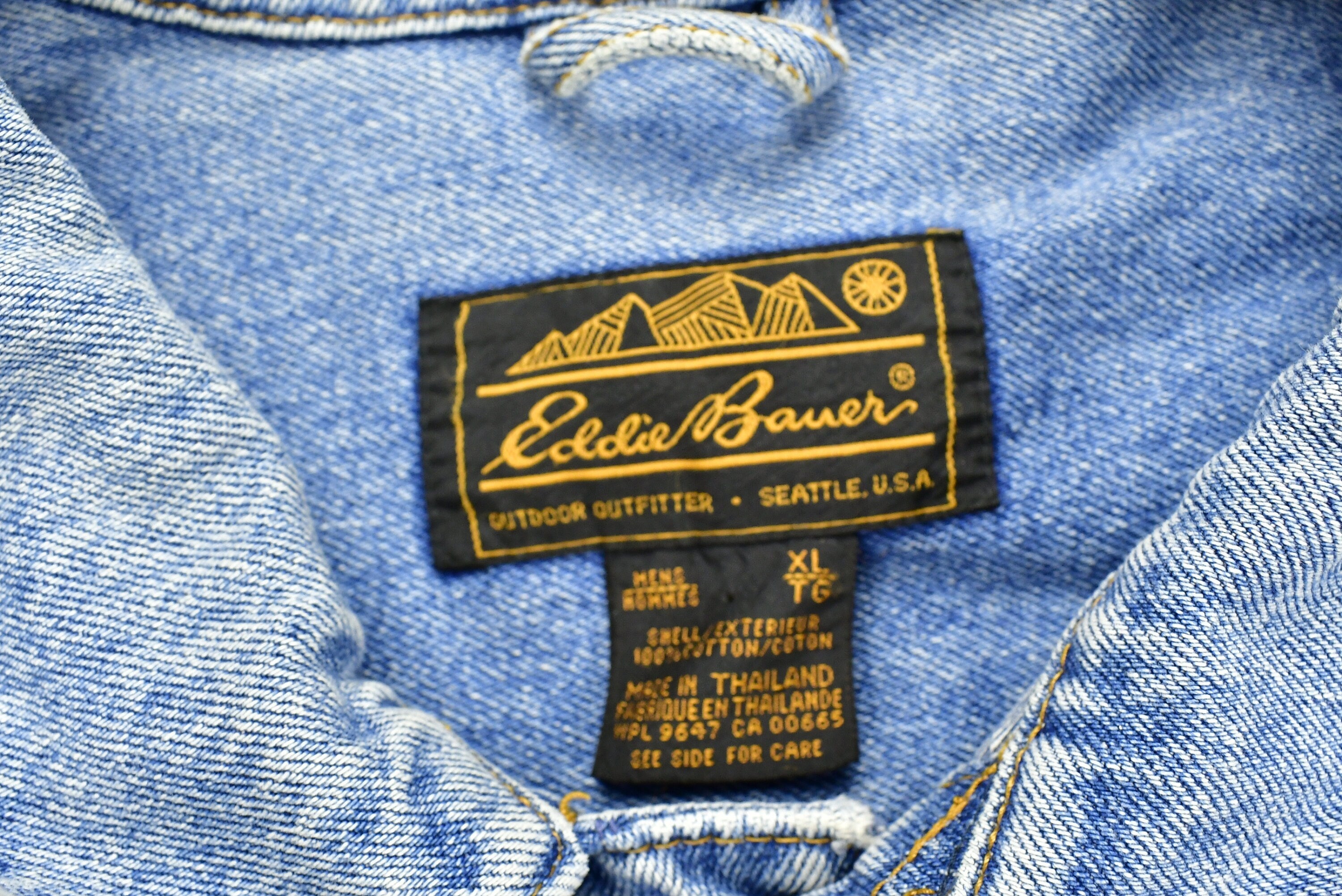 Vintage 1990s Eddie Bauer Denim Jean Jacket  Vintage Denim  Streetwear  Vintage Fall Outerwear  Fall Jacket  Outdoor Outfitter