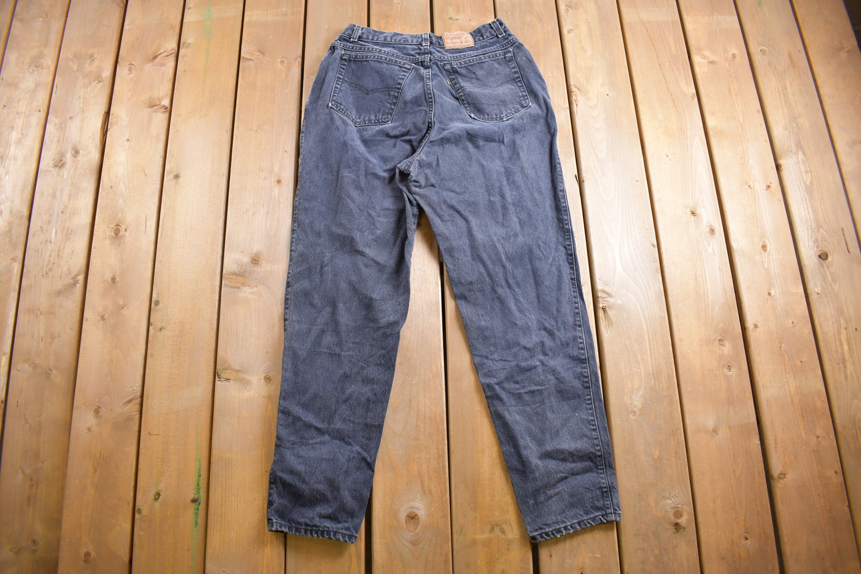 Vintage 1980s Levi's Brown Tab Relaxed Fit Jeans Size 28 x 29