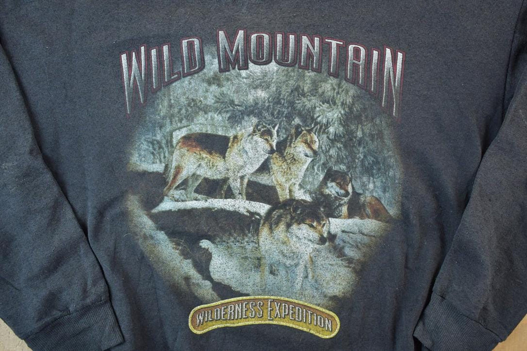 Vintage 1990s Wild Mountain 3 Wolves Outdoorsman Crewneck Sweatshirt