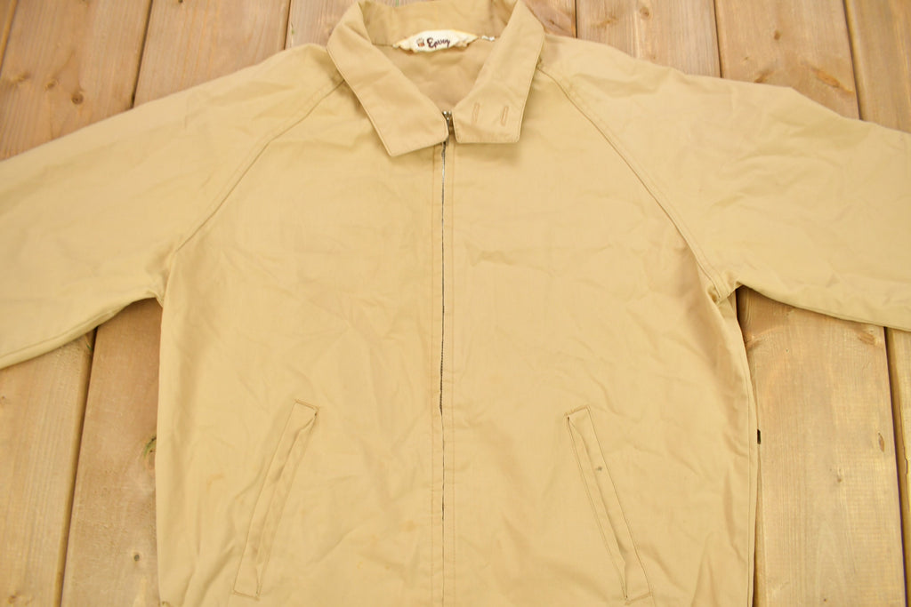 Vintage 1970s Envoy Blank Beige Windbreaker Jacket