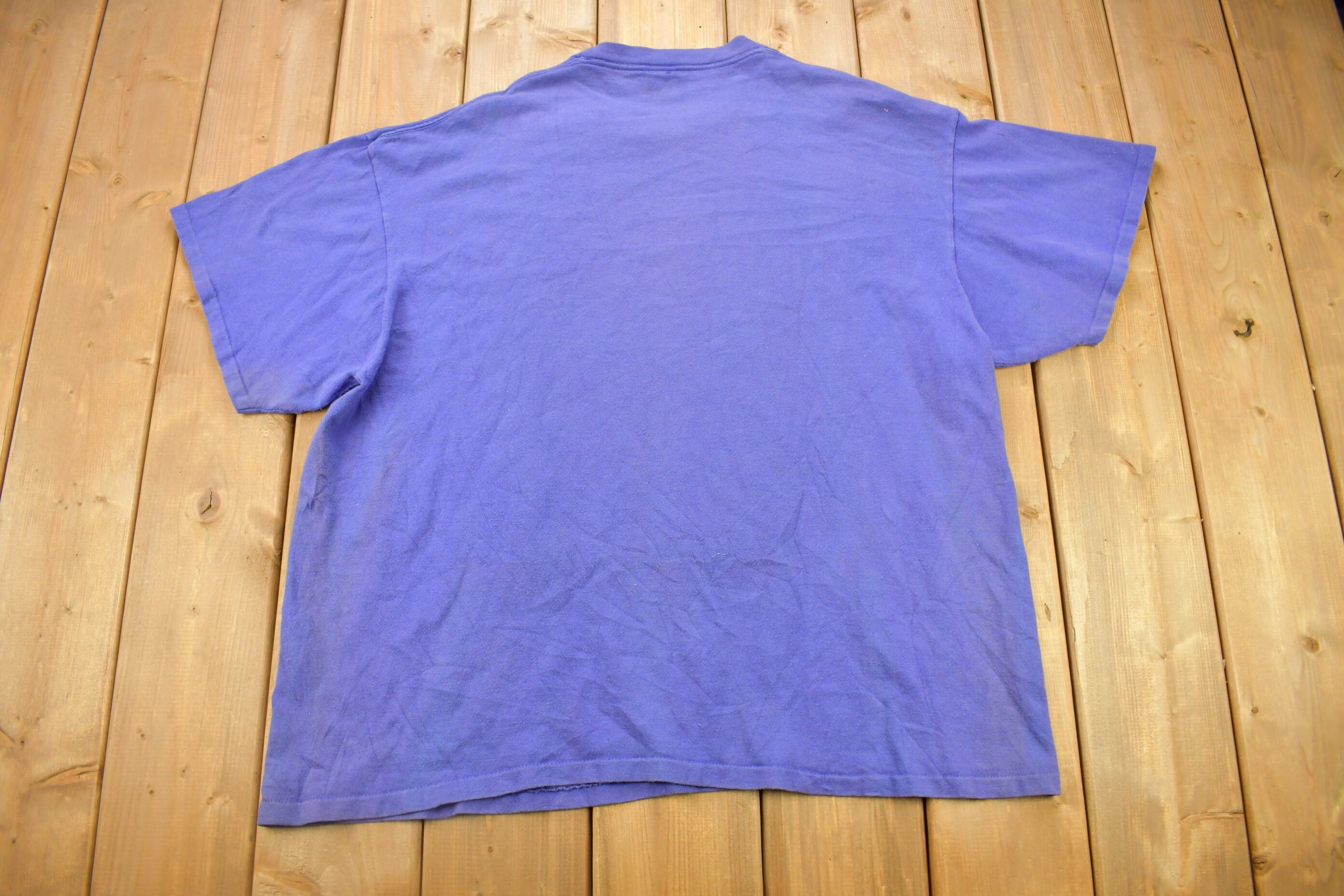 Vintage 1990s Nike Embroidered Grey Tag T-Shirt