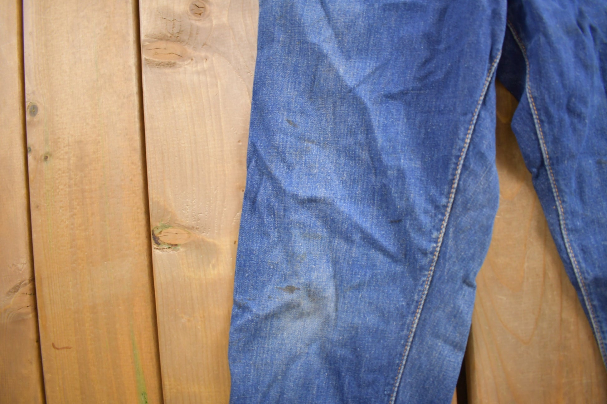 Vintage 1970s Levi's Orange Tab Jeans Size 24 x 28