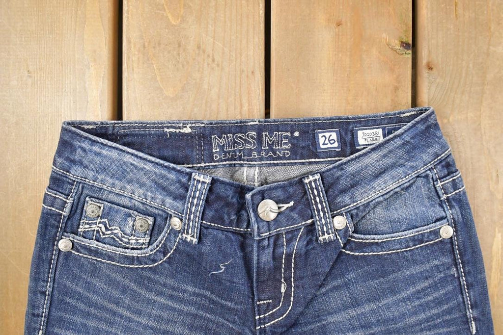Vintage Deadstock Y2K Miss Me Bedazzled Low Rise Jeans Women's Size 26x31