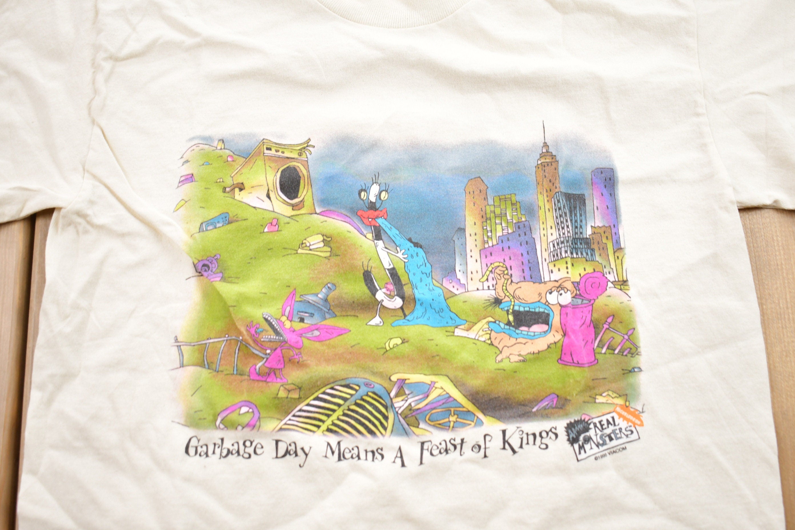 Vintage 1995 Garbage Monsters Garbage Day Graphic T-Shirt