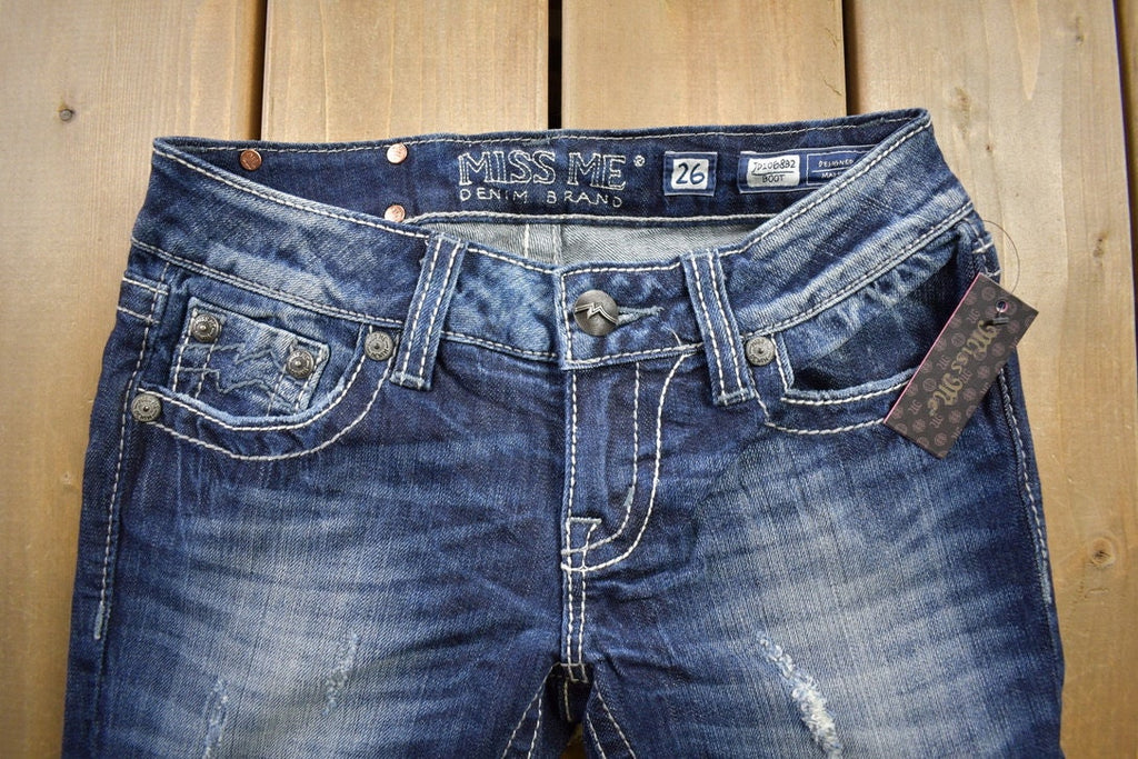 Vintage Y2K Miss Me Bedazzled Low Rise Jeans Size 26x31