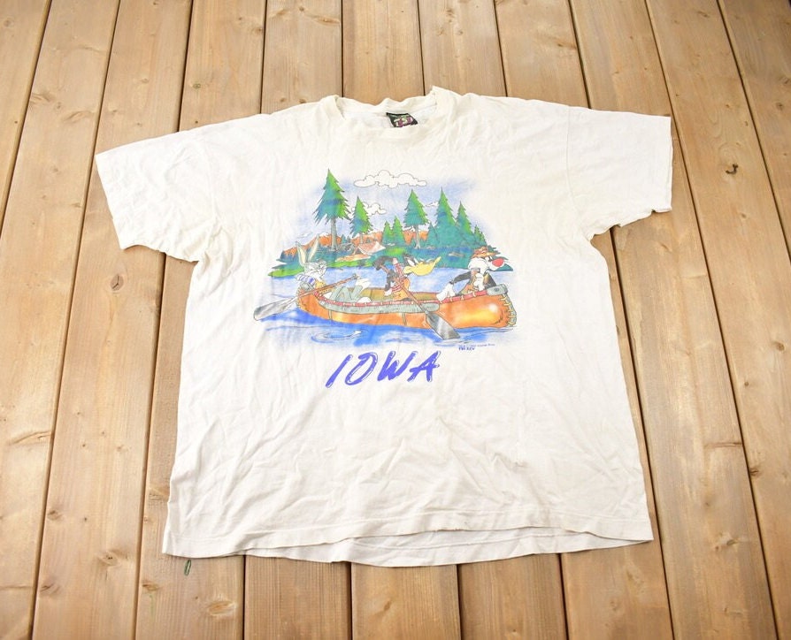 Vintage 1994 Iowa Warner Bros Canoe Souvenir Travel T Shirt Made In USA Size XXL