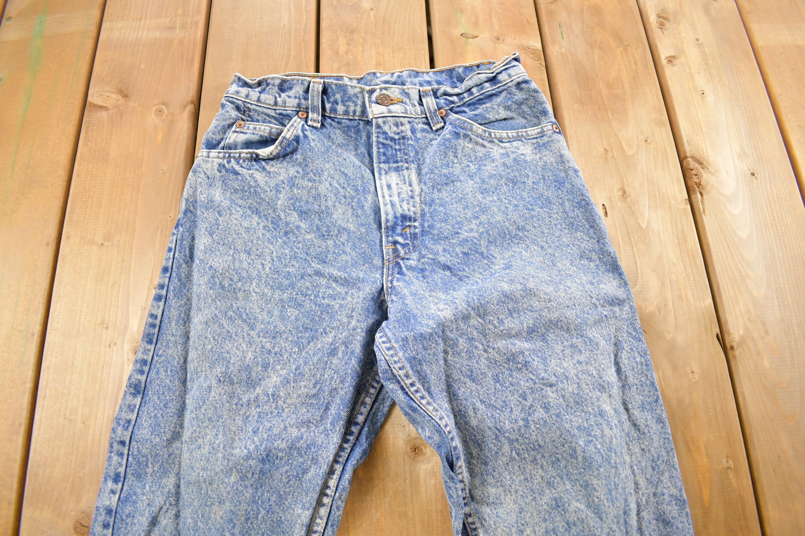 Vintage 1990s Levi's 550 Orange Tab Acid Wash Jeans Size 28 x 33